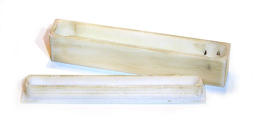 The sus-PEN-ded stationary holder